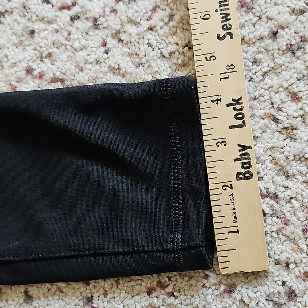 Carhartt Women's Black Leggings - Picture 11 of 11